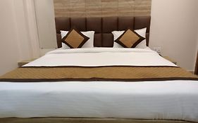 The Seven'S Hotel